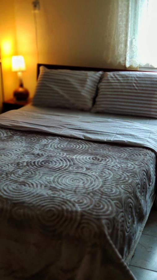 Alexandros Guesthouse Órma エクステリア 写真